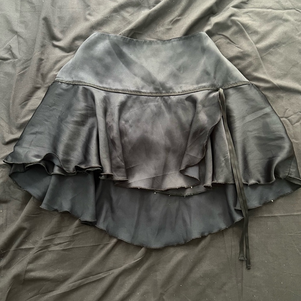Elegant Black Silk Women's Skirt